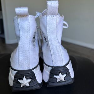 Lightly worn White Converse Run Star Hike Platform